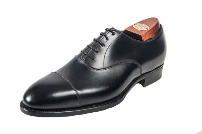 black oxford shoes by BlueLoafers 