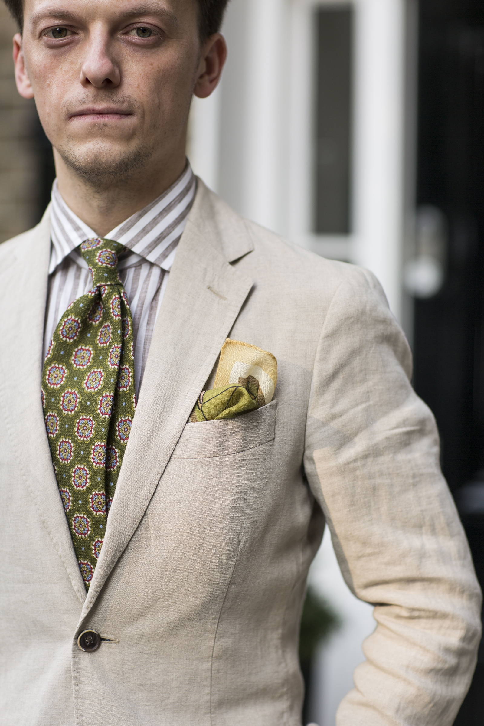 4 ways to wearing a linen suit in summer